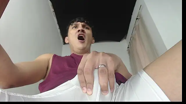 Snapshot of lolplipiwg chatting on 20, 7, 2026 lolplipiwg online show from 20, 7, 2026