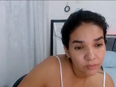 tezza smith online show from 26, 7, 2026