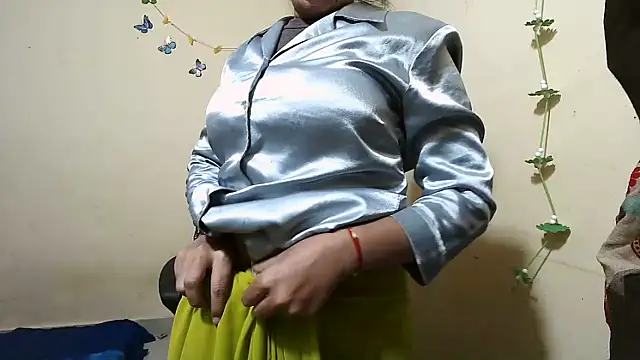 Rubi-Ji online show from 10, 11, 2025