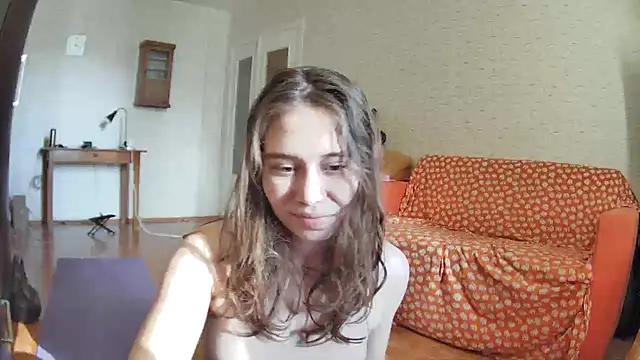 girliemilk online show from 20, 2, 2025