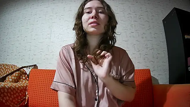 Snapshot of girliemilk chatting on 14, 1, 2026 girliemilk online show from 14, 1, 2026