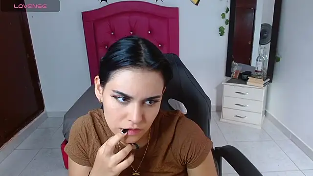veronica luar online show from 4, 8, 2026