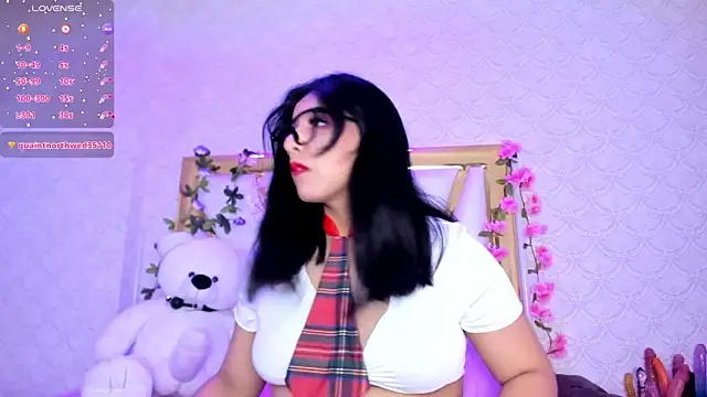 BeccaMathew online show from 25, 11, 2025