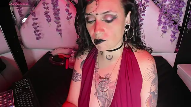Fenix Lilith online show from 4, 6, 2026
