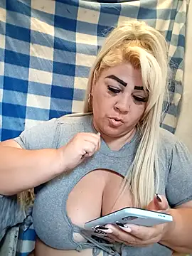 Snapshot of BonniAdams chatting on 2, 6, 2026 BonniAdams online show from 2, 6, 2026