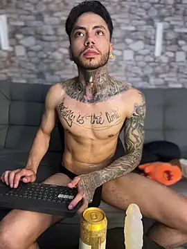 Snapshot of Walker_Thomas1 chatting on 24, 2, 2025 Walker Thomas1 online show from 24, 2, 2025