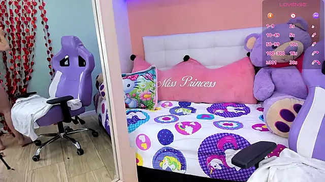 miss  lizeth online show from 14, 2, 2025