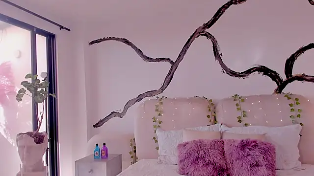 soidai miiu online show from 29, 9, 2025