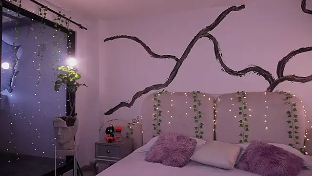 soidai miiu online show from 3, 11, 2025