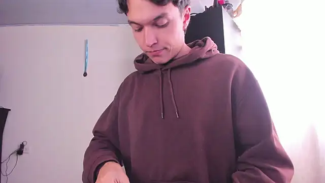 Snapshot of Mastrangelo_xxx chatting on 13, 3, 2025 Mastrangelo xxx online show from 13, 3, 2025