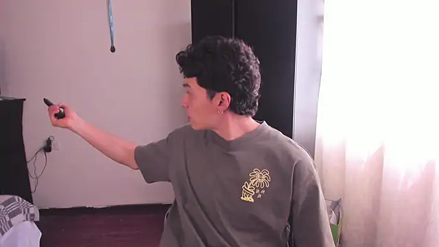 Snapshot of Mastrangelo_xxx chatting on 14, 3, 2025 Mastrangelo xxx online show from 14, 3, 2025