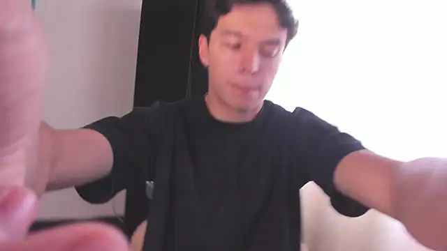 Snapshot of Mastrangelo_xxx chatting on 17, 3, 2025 Mastrangelo xxx online show from 17, 3, 2025