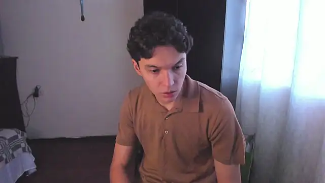 Snapshot of Mastrangelo_xxx chatting on 19, 3, 2025 Mastrangelo xxx online show from 19, 3, 2025