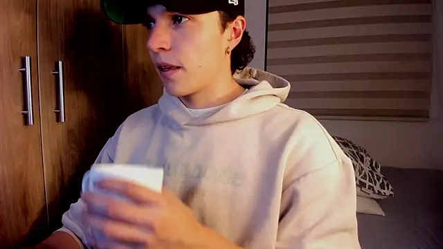 Mastrangelo xxx online show from 3, 2, 2026