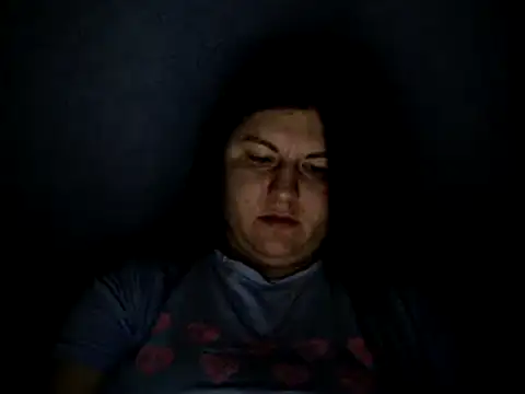 KiraSwee online show from 12, 12, 2024