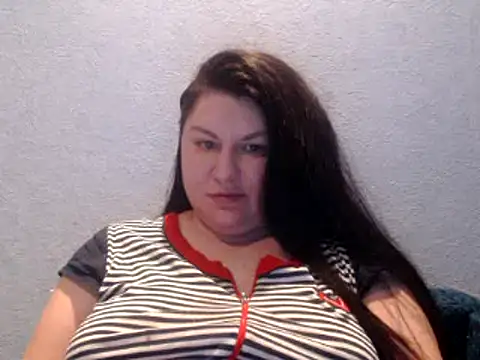 KiraSwee online show from 23, 1, 2025