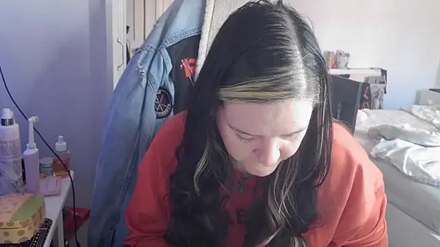 AureliaXOX online show from 16, 9, 2025