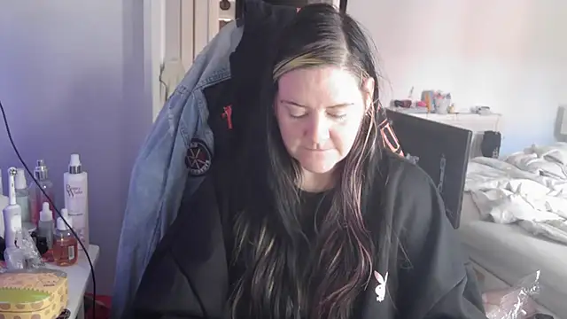 AureliaXOX online show from 25, 9, 2025