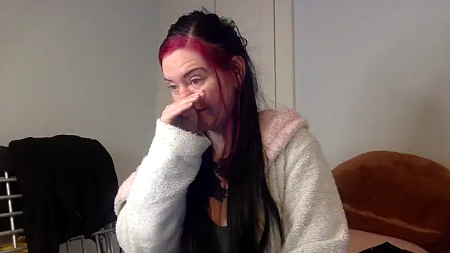 AureliaXOX online show from 8, 2, 2026