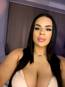 Snapshot of mrsbellanova chatting on 27, 10, 2025 mrsbellanova online show from 27, 10, 2025