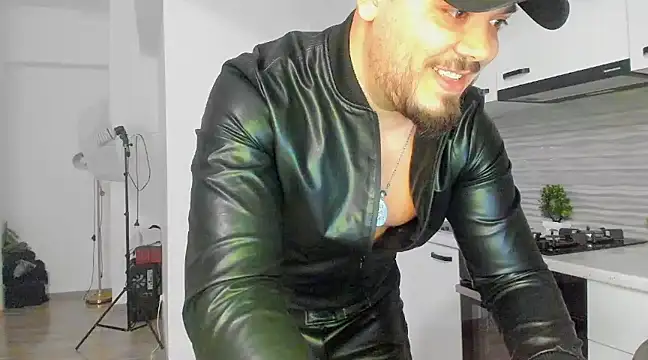 ZackMasterss online show from 3, 2, 2025