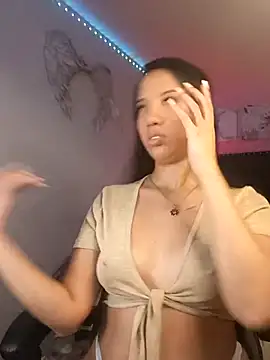 SallyWhitee online show from 23, 4, 2026