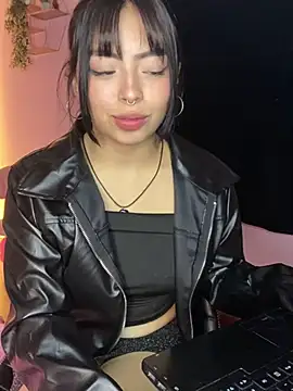 Snapshot of Valu_euphoria chatting on 22, 2, 2025 Valu euphoria online show from 22, 2, 2025