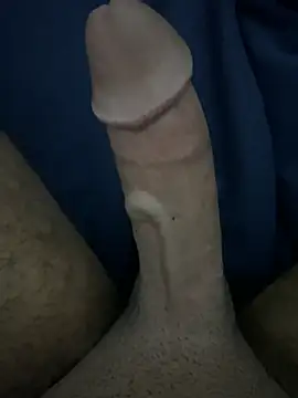 Snapshot of amialiii chatting on 8, 1, 2026 amialiii online show from 8, 1, 2026