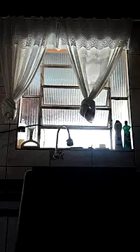 Mineirinho043 online show from 22, 2, 2025