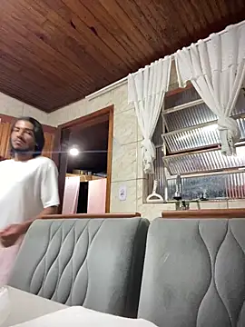 Mineirinho043 online show from 26, 2, 2026