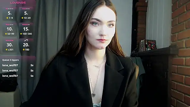 Snapshot of Kira_Jin chatting on 18, 2, 2025 Kira Jin online show from 18, 2, 2025