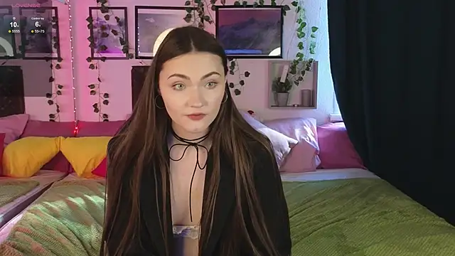 Snapshot of Kira_Jin chatting on 24, 2, 2025 Kira Jin online show from 24, 2, 2025