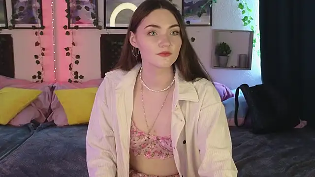 Snapshot of Kira_Jin chatting on 21, 3, 2025 Kira Jin online show from 21, 3, 2025