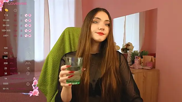 Snapshot of Kira_Jin chatting on 14, 9, 2025 Kira Jin online show from 14, 9, 2025