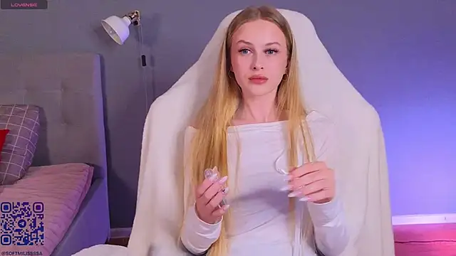 soft babe online show from 17, 7, 2026