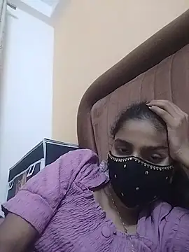 Snapshot of fuungirl38 chatting on 7, 7, 2026 fuungirl38 online show from 7, 7, 2026