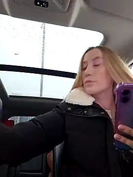 Snapshot of Pussy_Drive03 chatting on 4, 12, 2025 Pussy Drive03 online show from 4, 12, 2025