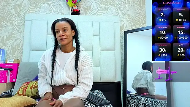 dafnnelewis online show from 25, 3, 2026