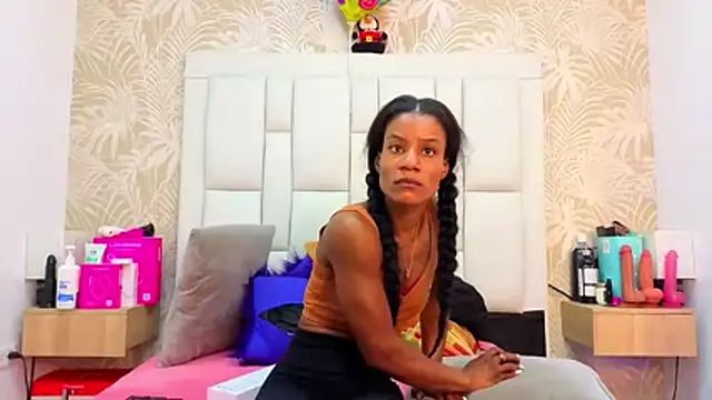 dafnnelewis online show from 7, 4, 2026