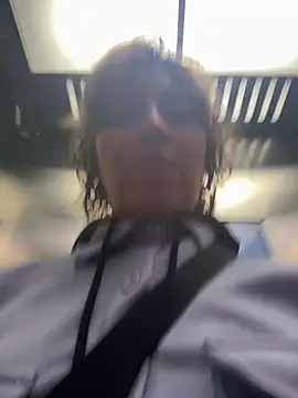 Snapshot of Maggie_Geller chatting on 3, 4, 2026 Maggie Geller online show from 3, 4, 2026