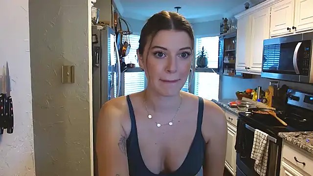 Snapshot of rileydepp chatting on 4, 3, 2025 rileydepp online show from 4, 3, 2025