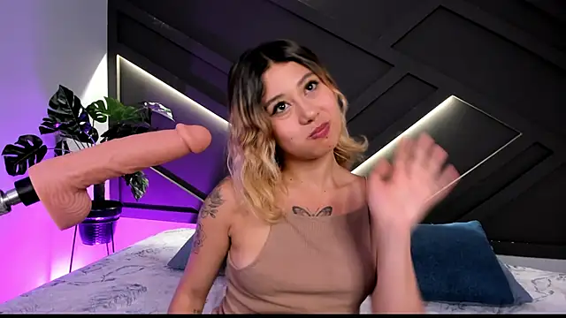 cloe palmer online show from 8, 2, 2025