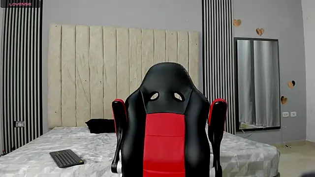 ANDRES STUD online show from 12, 2, 2026