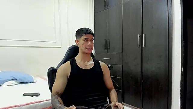 ANDRES STUD online show from 28, 4, 2026