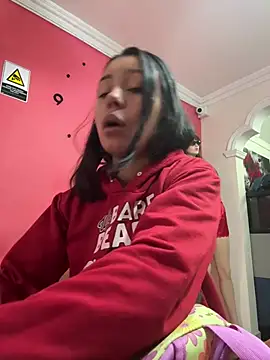 Snapshot of julieta_fn chatting on 25, 7, 2026 julieta fn online show from 25, 7, 2026