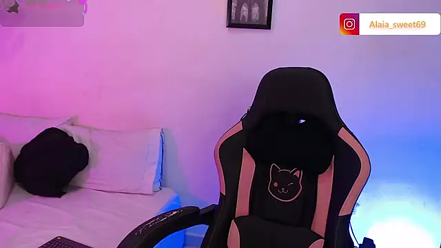 alaia sweetxxx online show from 28, 3, 2026