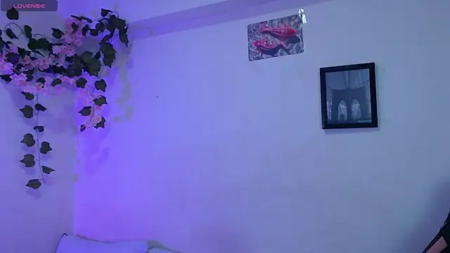 alaia sweetxxx online show from 21, 4, 2026