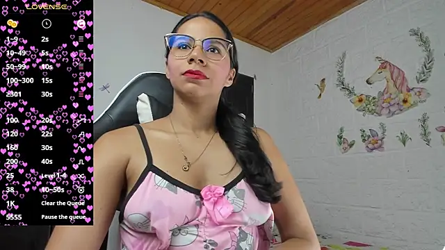 Snapshot of alisson_hoffman05 chatting on 18, 5, 2026 alisson hoffman05 online show from 18, 5, 2026