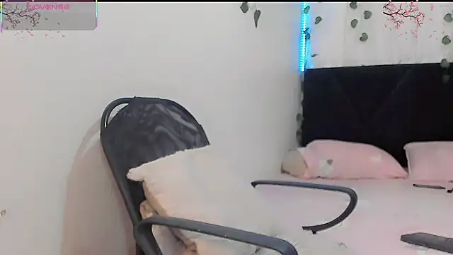 Irina milkmaid online show from 27, 4, 2026