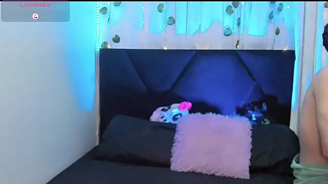 Snapshot of Irina_milkmaid chatting on 9, 5, 2026 Irina milkmaid online show from 9, 5, 2026